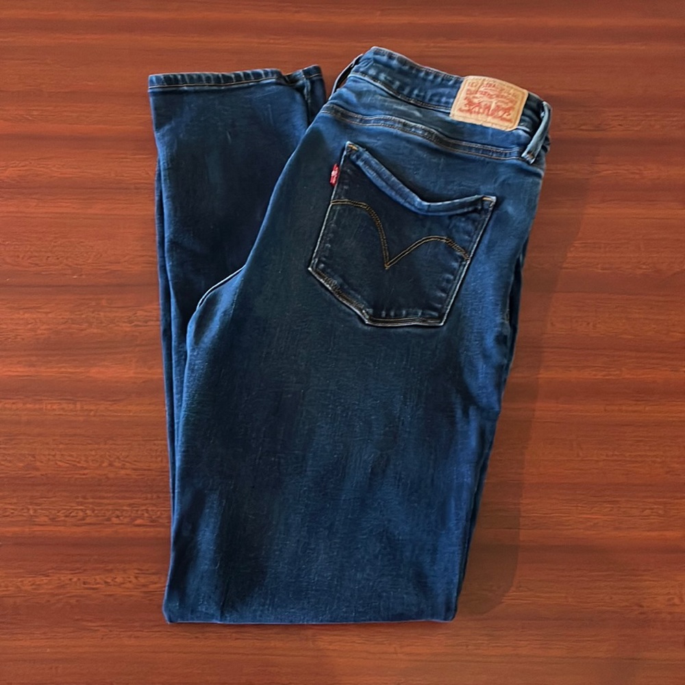 Levi’s-Mid Rise Skinny